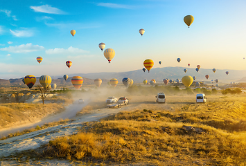 Image showing Landing balloons in Cappadocia