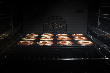 Image showing Homemade baking cupcakes