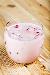 Image showing yogurt with strawberries