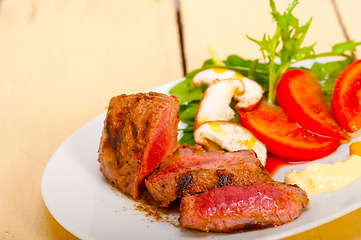 Image showing beef filet mignon grilled with vegetables