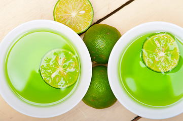 Image showing green lime lemonade