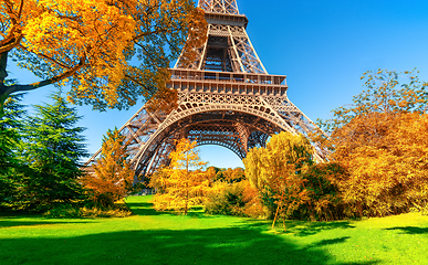 Image showing Park in autumn Paris