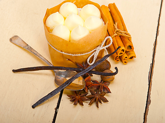 Image showing vanilla and spice cream cake dessert