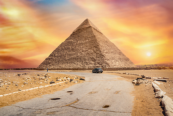 Image showing Road to Khafre pyramid