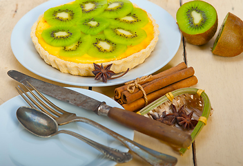 Image showing kiwi  pie tart and spices