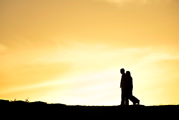 Image showing Couple walking silhouette