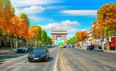 Image showing Traffic on Champs Elysee