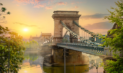 Image showing View on Chain bridge