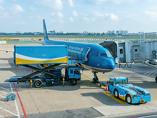 Image showing Vietnam Airlines Airbus A321 in Ho Chi Minh City