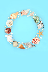 Image showing Seashell and Pearl Wreath Decoration