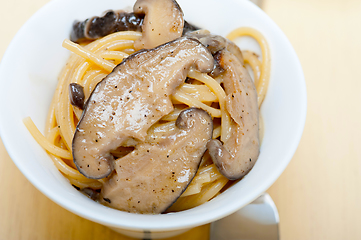 Image showing Italian spaghetti pasta and mushrooms