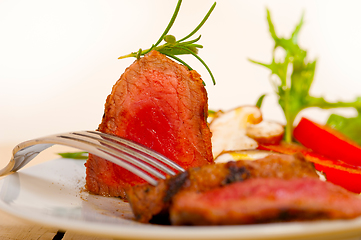 Image showing beef filet mignon grilled with vegetables