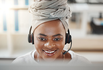 Image showing Smile, call center and black woman on computer for telemarketing, customer service and support. Crm, contact us and sales agent, consultant or employee working at help desk, consulting and business.