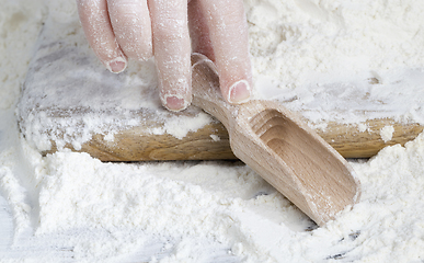 Image showing a simple wooden spoon