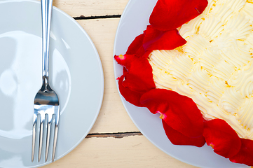 Image showing whipped cream mango cake