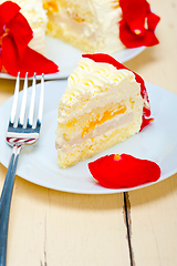 Image showing whipped cream mango cake