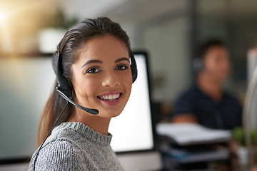 Image showing Call center, smile and portrait of woman at computer for customer service, help desk and consulting. Happy, mockup and ecommerce with employee in office for contact us, telemarketing and receptionist