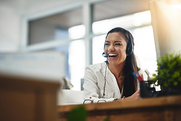 Image showing Funny, virtual assistant or happy woman in call center consulting, speaking or talking at help desk. Smile, friendly or sales consultant laughing in telemarketing customer services or telecom company