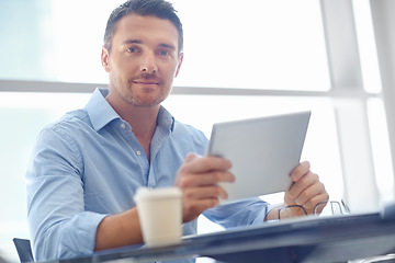 Image showing Corporate, portrait or business man with tablet in office for communication, professional networking or blog news. Focus, employee or manager with technology for social media and online search