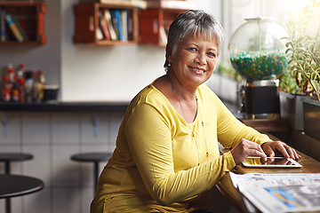 Image showing Portrait, restaurant and senior woman with a tablet, connection and social media with happiness. Face, mature female person and lady with a smile, technology and online reading to relax in a cafe