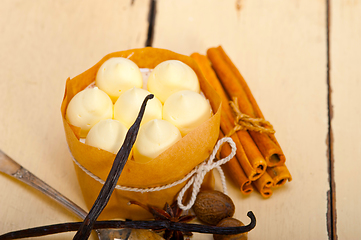 Image showing vanilla and spice cream cake dessert