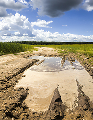 Image showing deep ruts on the sandy road