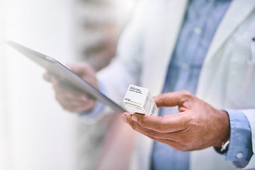 Image showing Man, hands and tablet with pills for inventory, checking stock or inspection at clinic store. Hand of male person or medical expert with technology and medication for pharmaceutical prescription