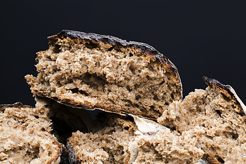 Image showing broken bread