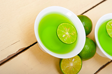 Image showing green lime lemonade