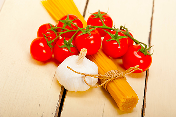 Image showing Italian basic pasta ingredients