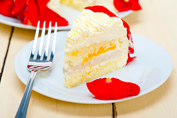 Image showing whipped cream mango cake