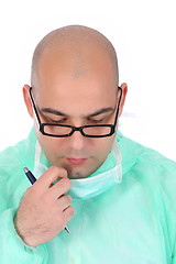 Image showing surgeon thinking 