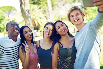 Image showing Friends, group selfie and park with smile, happiness or diversity for social media post, app or blog. Men, women and students with youth, photography or profile picture for solidarity, summer or walk