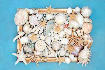 Image showing Seashell and Pearl Picture Frame Decoration 