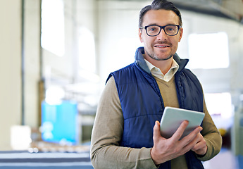 Image showing Tablet, delivery and portrait of man in factory for manufacturing, networking and inventory. Distribution, industrial and technology with male employee in warehouse for inspection, export and storage