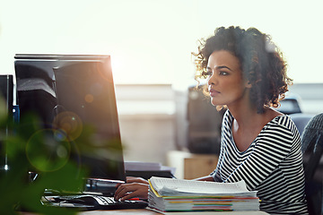 Image showing Computer, thinking and business woman in office for research, creative and planning. Focus, professional and technology with female employee on digital agency for startup, email and website designer