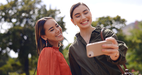 Image showing Happy, women and friends outdoor, selfie and bonding on weekend break, social media and cheerful. Female people, joyful and girls outdoor, smartphone and share post with smile and relax in nature