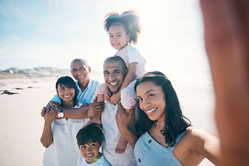 Image showing Selfie, beach and portrait of parents and children on holiday, quality time and vacation in nature. Big family, travel and grandparents with mom, dad and kids by ocean for picture, memories and fun