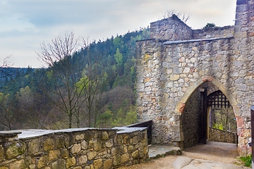 Image showing Gate to historical Castle Oybin in Germany