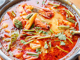 Image showing Thai food, tom yam kung, hot and sour soup with prawns