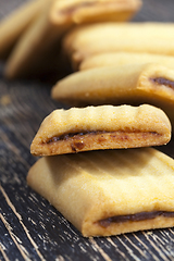 Image showing flour cookies with jam