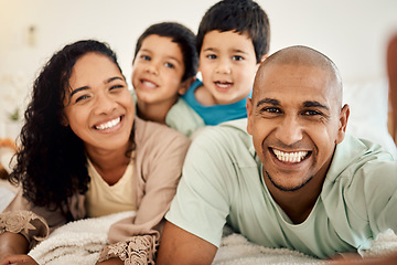 Image showing Happy family selfie, bedroom portrait and relax mother, father and children bonding, home and enjoy time together. Happiness, morning love or face of smiling mom, dad and kids on bed for memory photo