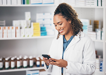 Image showing Pharmacist, smile and woman with smartphone, connection and telehealth with mobile app, social media and texting. Female employee, happy person and healthcare professional with cellphone and chatting