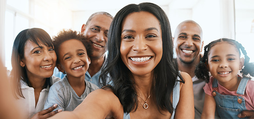 Image showing Portrait, big family and happy selfie in home, bonding or having fun together. Happiness, parents and grandparents with children taking face pictures, social media and enjoying quality time in house.