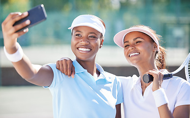 Image showing Tennis, selfie and friends at court for training, match or exercise on blurred background. Sports, women and social media influencer smile for photo, profile picture or blog while live streaming
