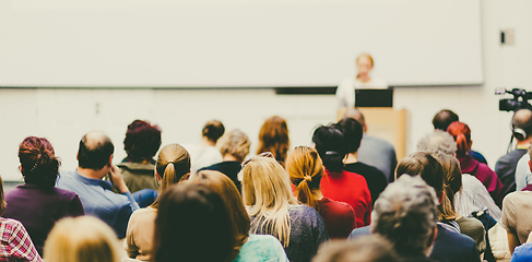 Image showing Woman giving presentation on business conference.