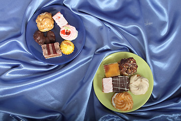 Image showing sweet deserts 