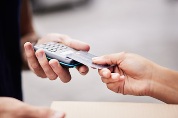 Image showing Hands, pizza box and credit card for payment, delivery or food service on fintech, pos or courier in street. People, tap and transaction with package for lunch, ecommerce or shipping for supply chain