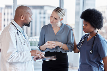 Image showing Tablet, doctors and business woman planning, healthcare service and management, schedule and teamwork. Nurse, medical professional and people on digital technology for feedback or hospital data