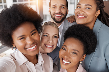 Image showing Young business people, group selfie and portrait with diversity, smile on face and teamwork at agency. Employee friends together, memory and happy with photography, profile picture and social media